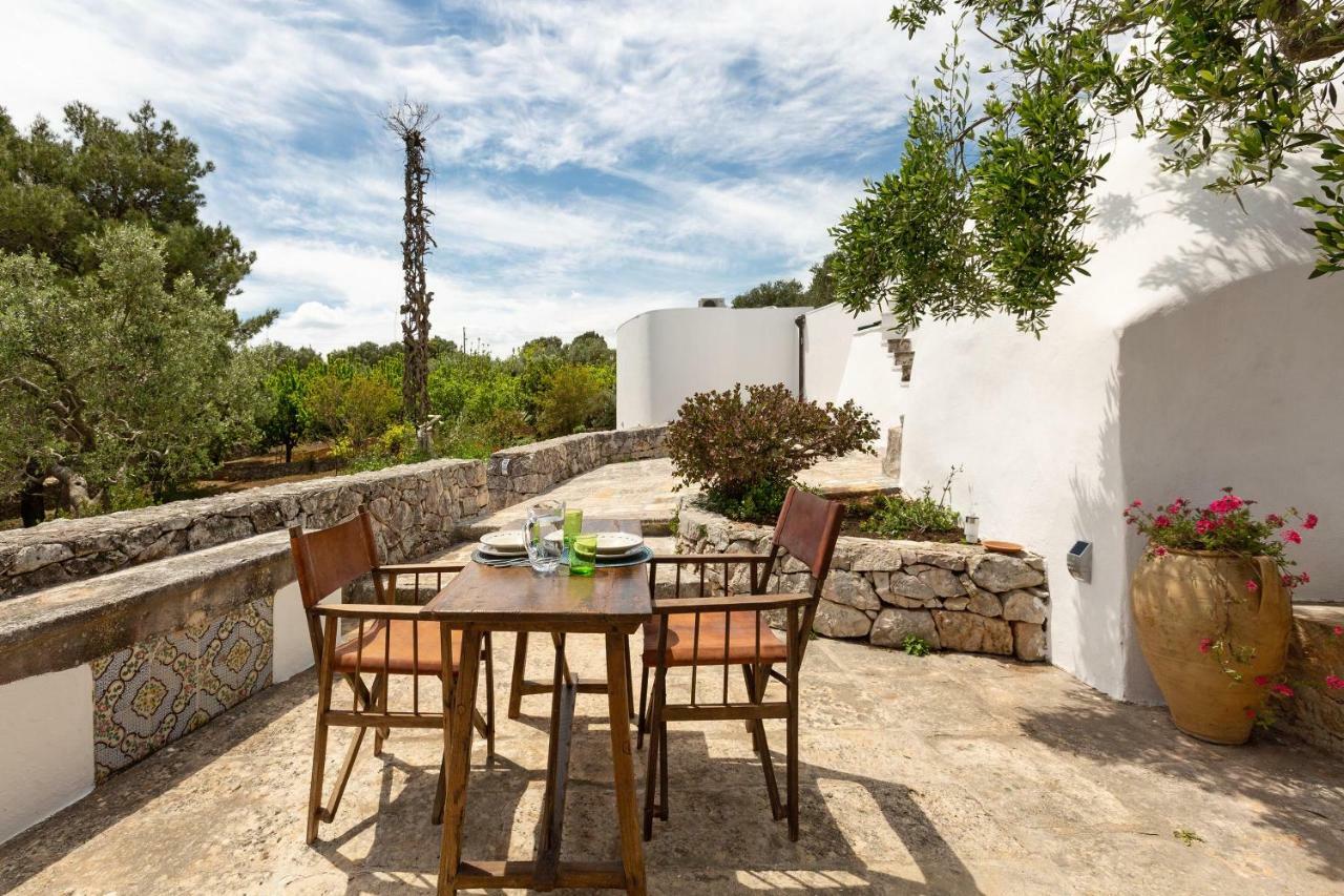 Trullo il Karrubo Villa Ostuni Dış mekan fotoğraf